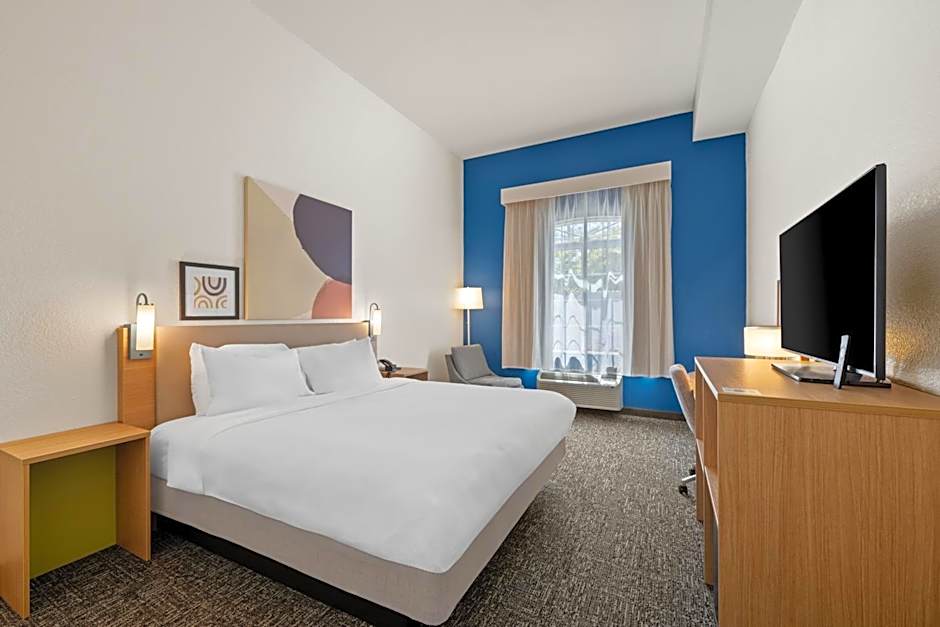 Spark by Hilton Homewood Birmingham