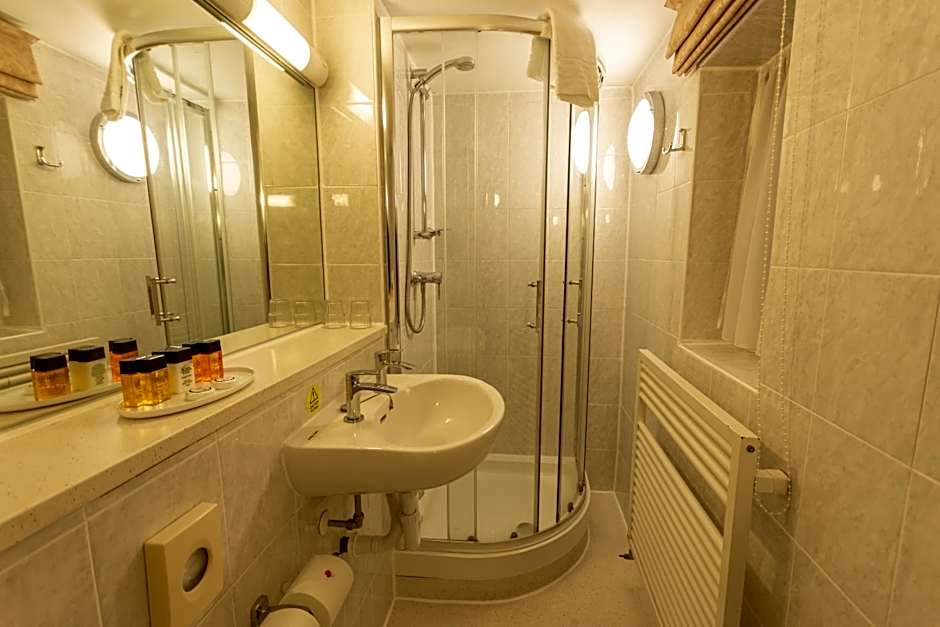 Darlington Hyde Park