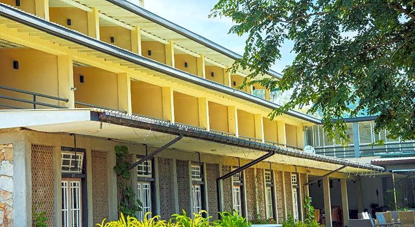 Thilanka Hotel