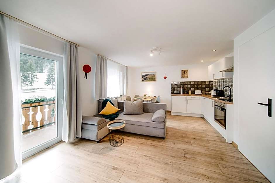 Black Forest Dream Apartments