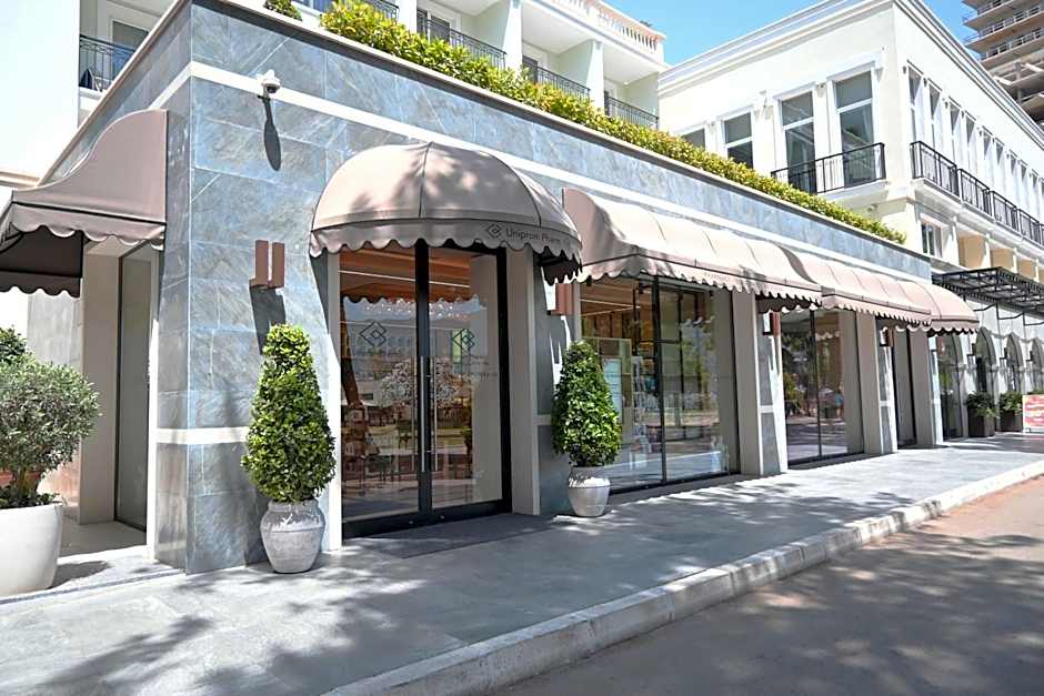 Crowne Plaza Budva by IHG