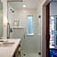 SpringHill Suites by Marriott Oceanside Beach