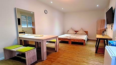 Deluxe-Ferienwohnung-Terrasse-Eigenes Badezimmer