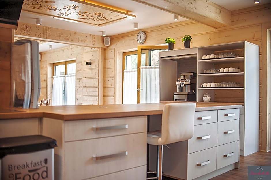 Stachelisko - domki i pokoje