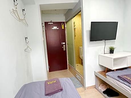 Standard Twin Room with Garden View