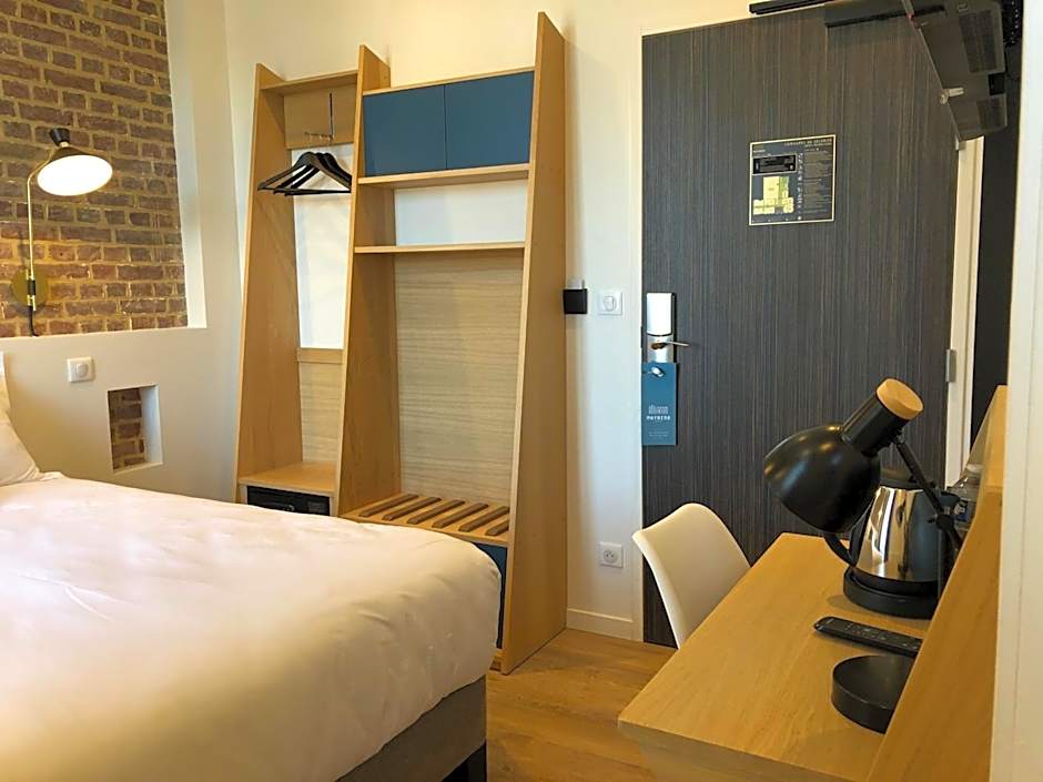 Mayrena Hotel Restaurant