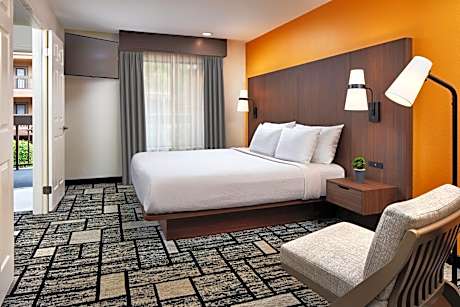 Two-Rooms King Suite with Sofa Bed - Non-Smoking