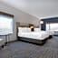 Holiday Inn Express And Suites St.Thomas. By IHG