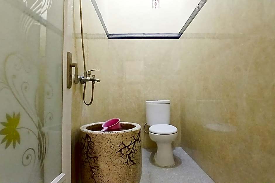 RedDoorz @ Dien Homestay Syariah Alun-alun Pasuruan