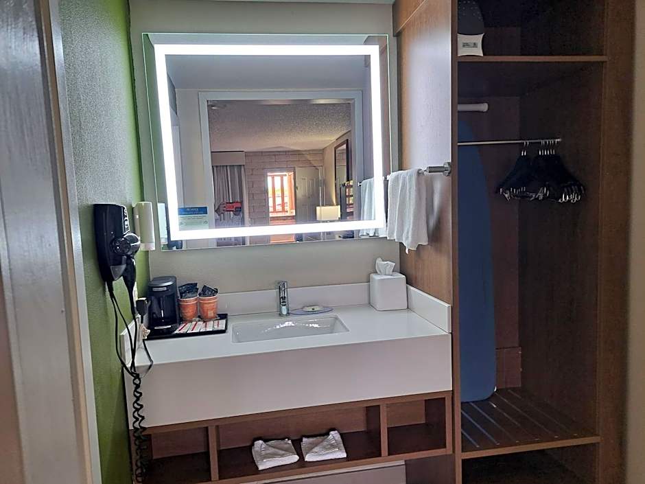 Quality Inn