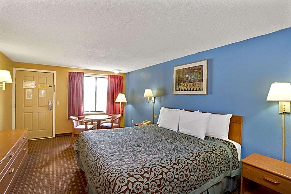 Days Inn by Wyndham Lawrenceville