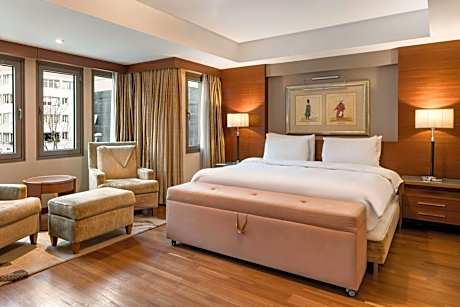 Studio Apartment- Annex Building with City View