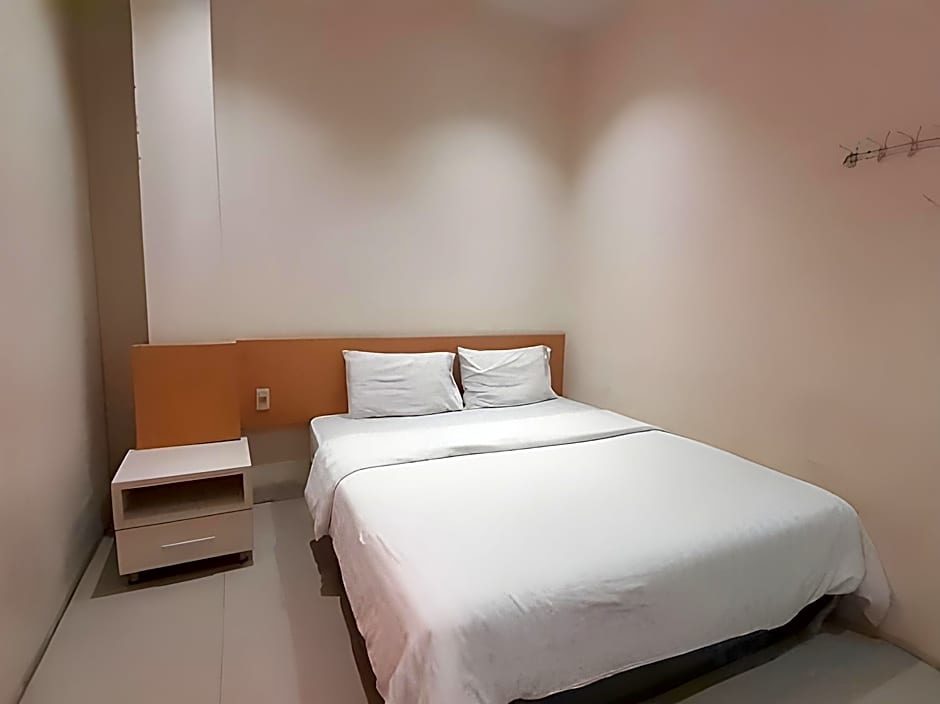 Super OYO Resident- K Syariah