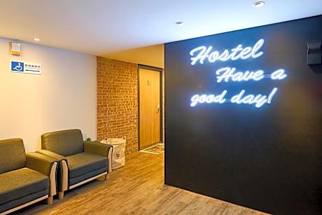 Mixed Dormitory Room