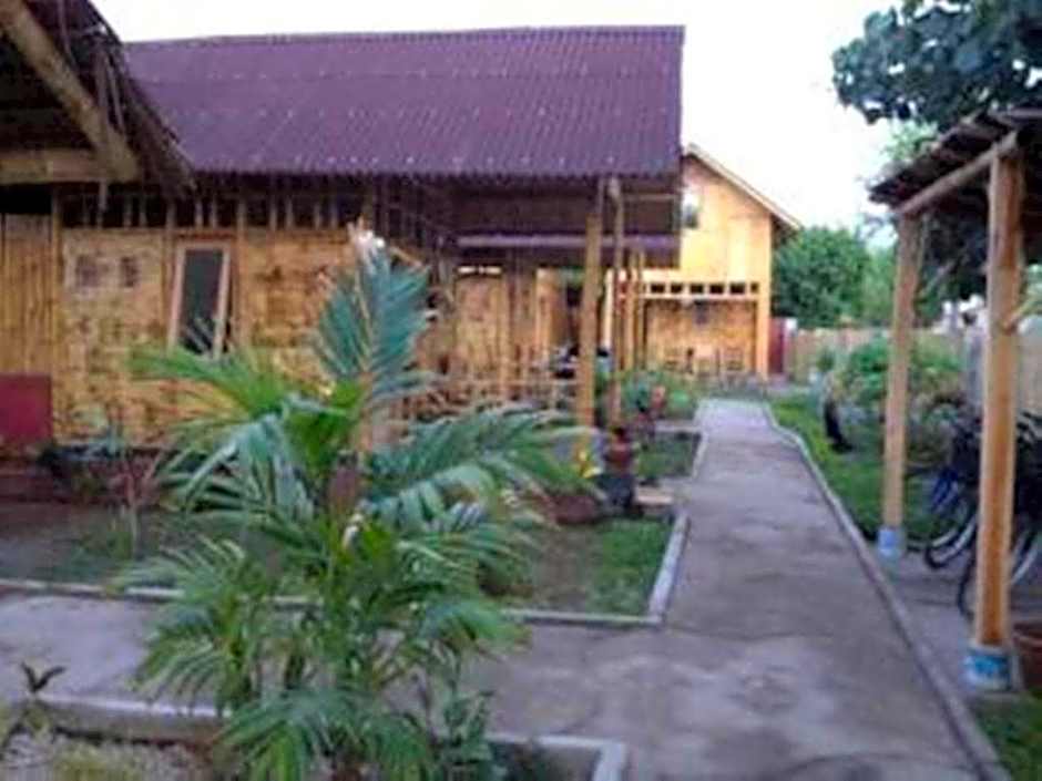 Little Woodstock Homestay