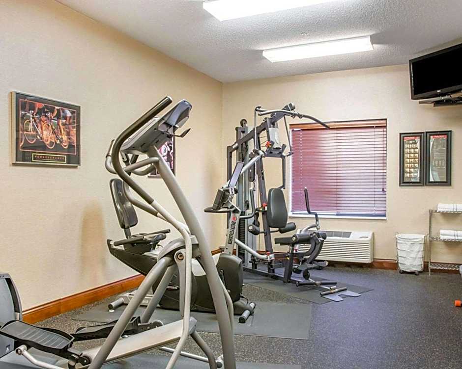 Comfort Inn & Suites West Chester - North Cincinnati