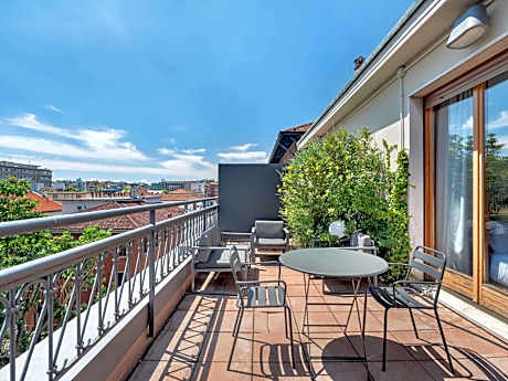 Double Room with Terrace