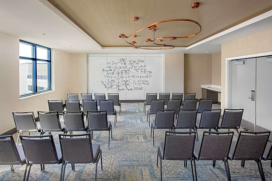 Luminary Hotel & Co., Autograph Hotels