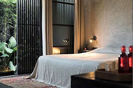 King Room with Pool View