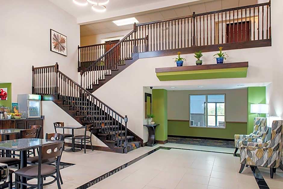 Quality Inn & Suites Anderson I-69