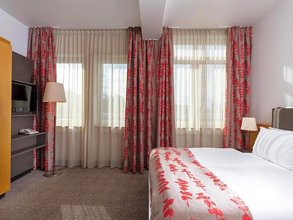 Sunday Hotel Frankfurt Airport - Neu-Isenburg