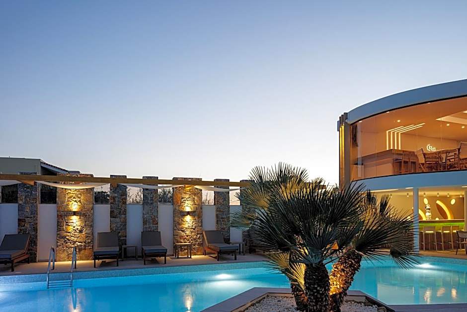 Golden Bay Boutique Hotel & Bungalows