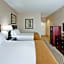 Holiday Inn Express and Suites Wichita Airport By IHG