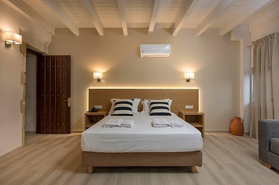 Spilia Village Hotel & Villas