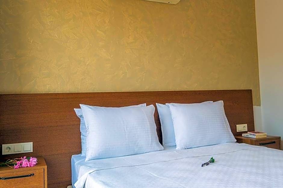 On Oda Oludeniz