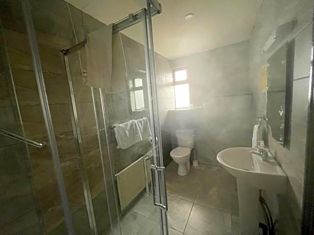 Ard Einne House Bed & Breakfast