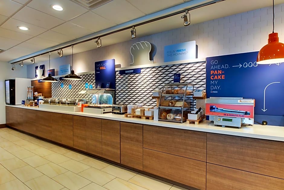 Holiday Inn Express & Suites Ithaca By IHG