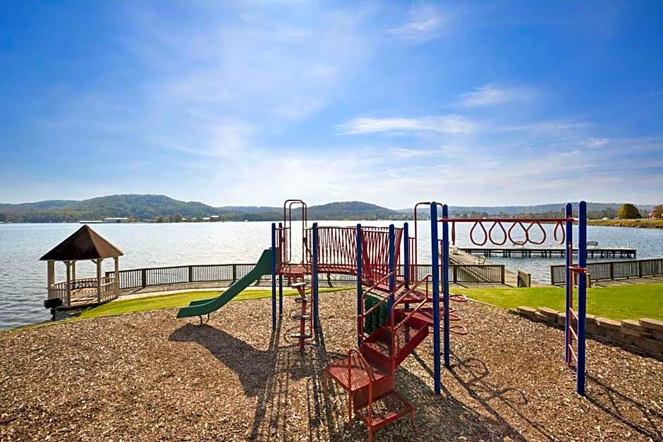 Wyndham Garden Lake Guntersville
