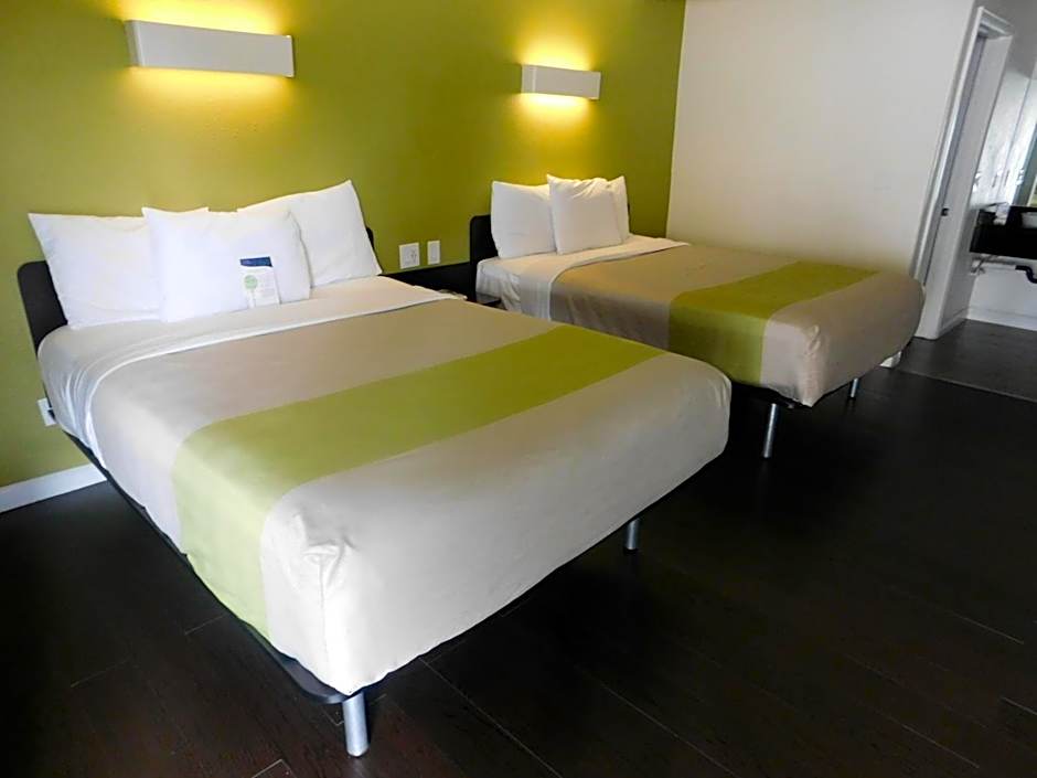 Fisherman's Cove Inn