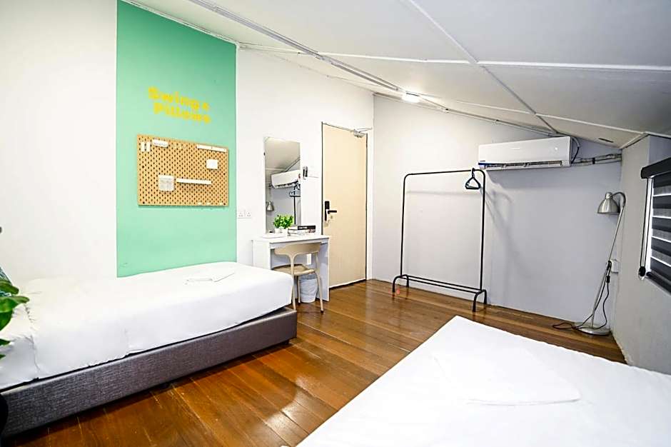 Swing & Pillows @ Beach Street