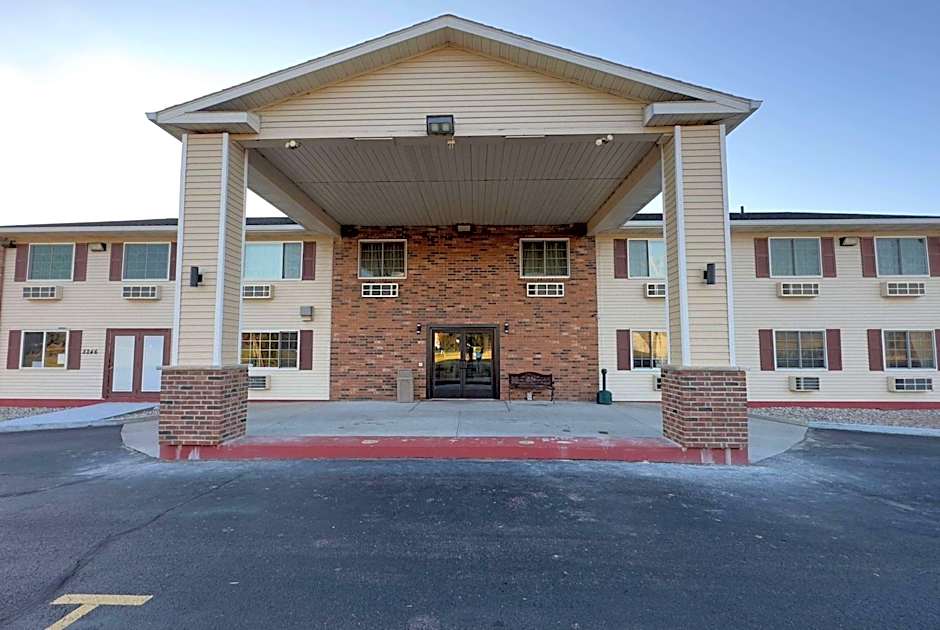 Super 8 by Wyndham Plover Stevens Point Area