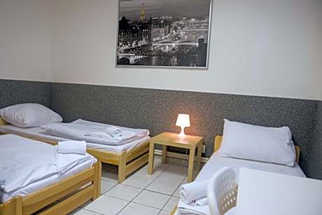 Quadruple Room with Shared Bathroom