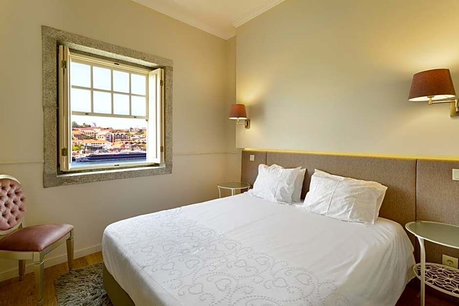 Oporto Home - River Front