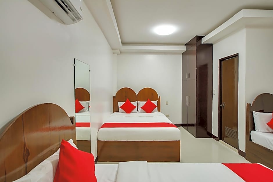 OYO 459 Offshore Hotel