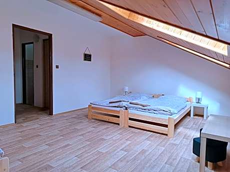 Triple Room with Private Bathroom