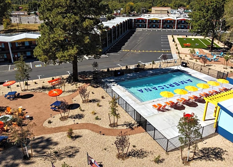 Americana Motor Hotel