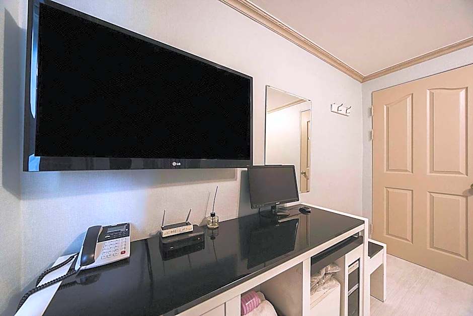 Goodstay Grand Motel Chuncheon