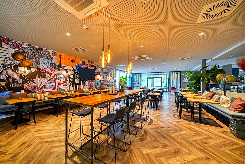 Vienna House Easy by Wyndham Hannover