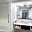 Hampton Inn By Hilton And Suites Atlanta-Galleria