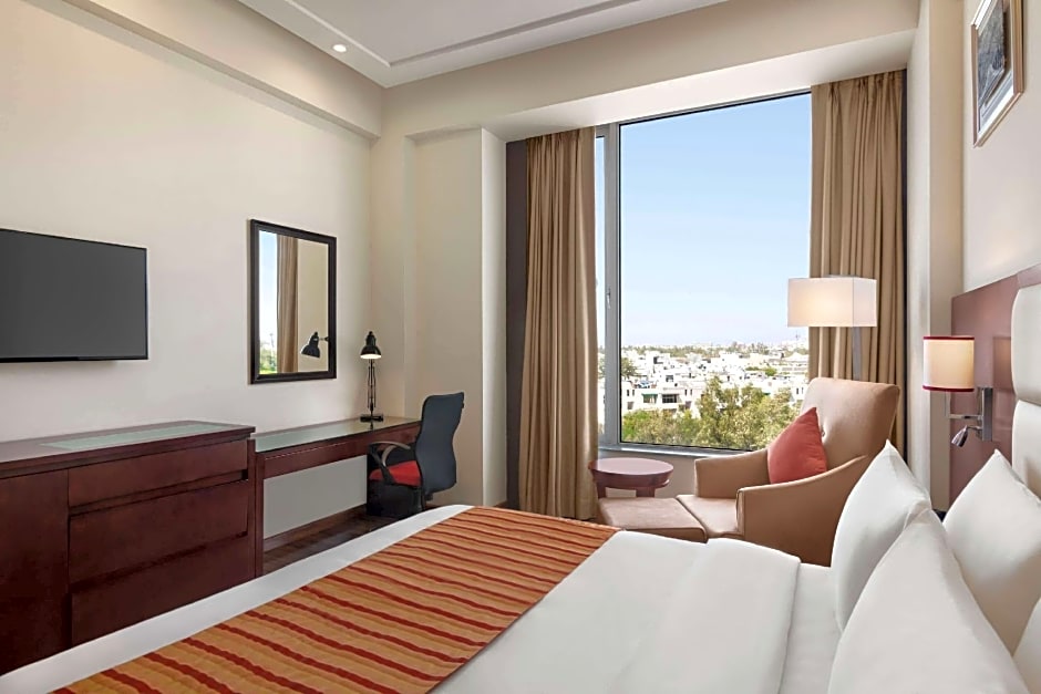 Ramada by Wyndham New Delhi Pitampura