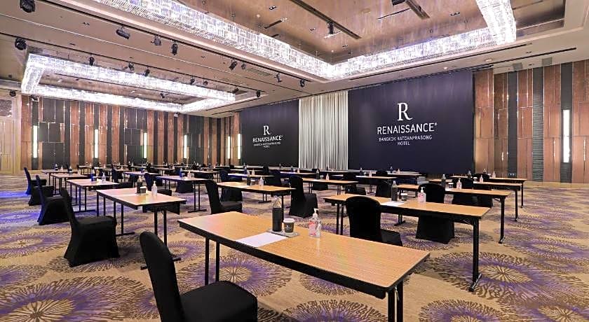 Renaissance by Marriott Bangkok Ratchaprasong Hotel