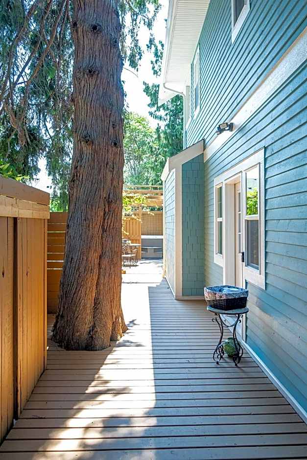 CHATHAM HOUSE Kelowna Bed & Breakfast