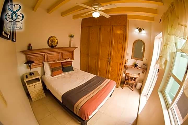 Hotel Tres Sofias
