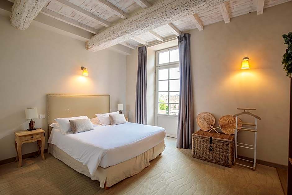 Boutique Hôtel La Villa Montesquieu & sa piscine