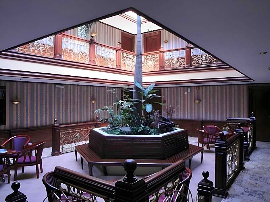 The Amsterdam Hotel