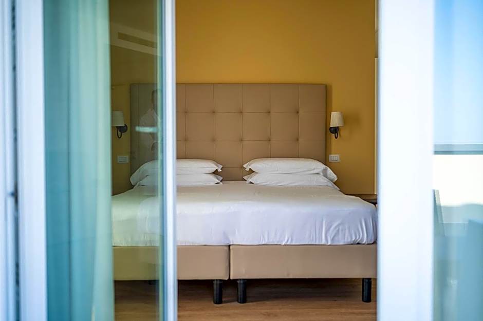 Hotel Excelsior